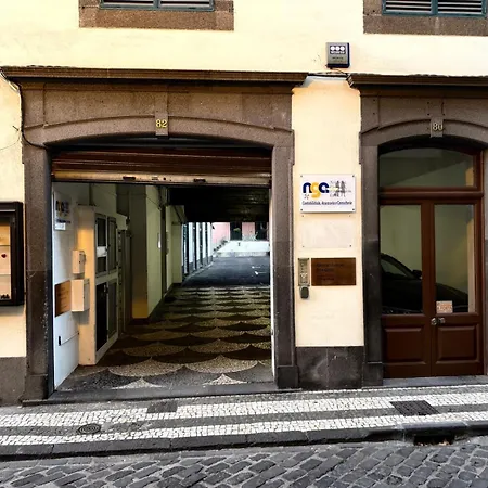 Minorca 2 * Funchal (Madeira)